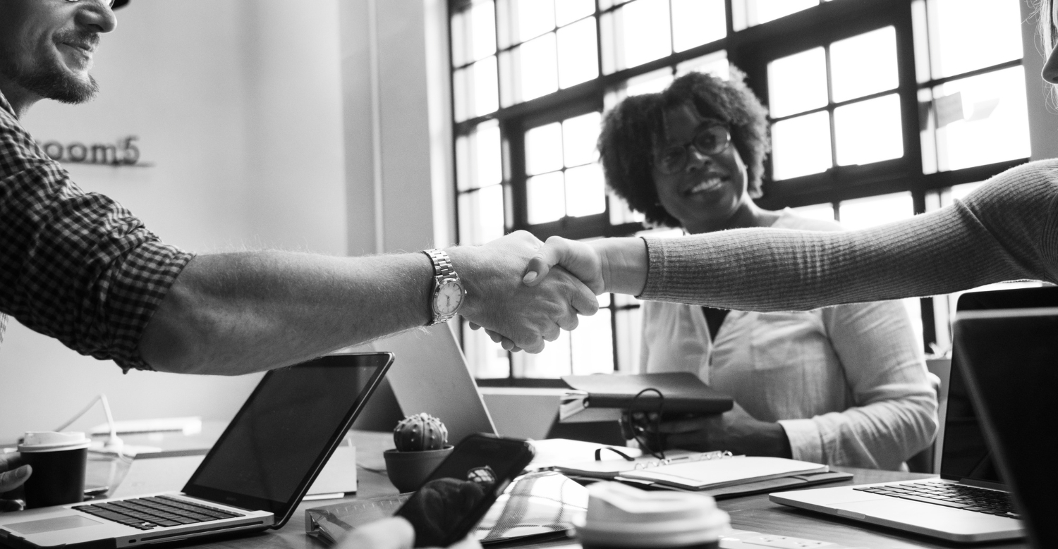 Mindfulness en el trabajo: beneficios y prácticas diarias
